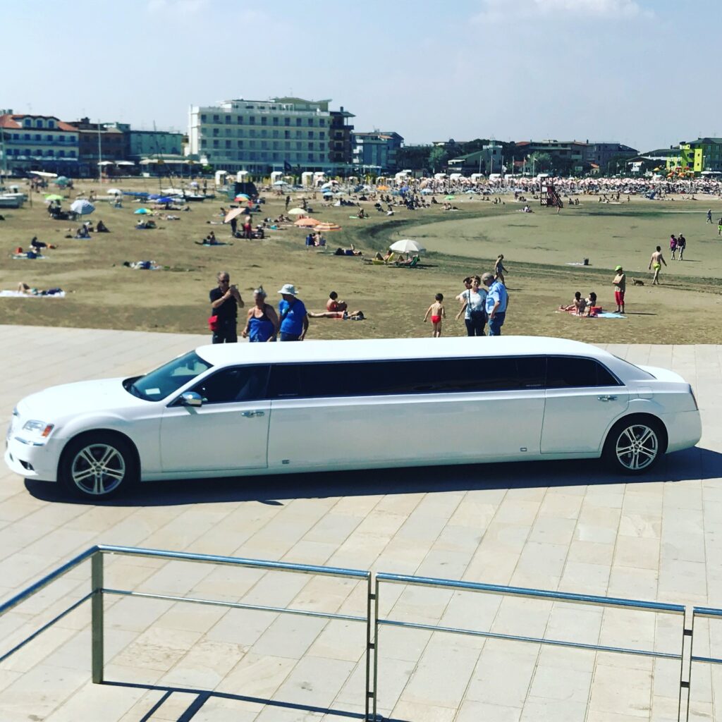 af7357b3-8384-49da-b3d8-55dfd8681cba