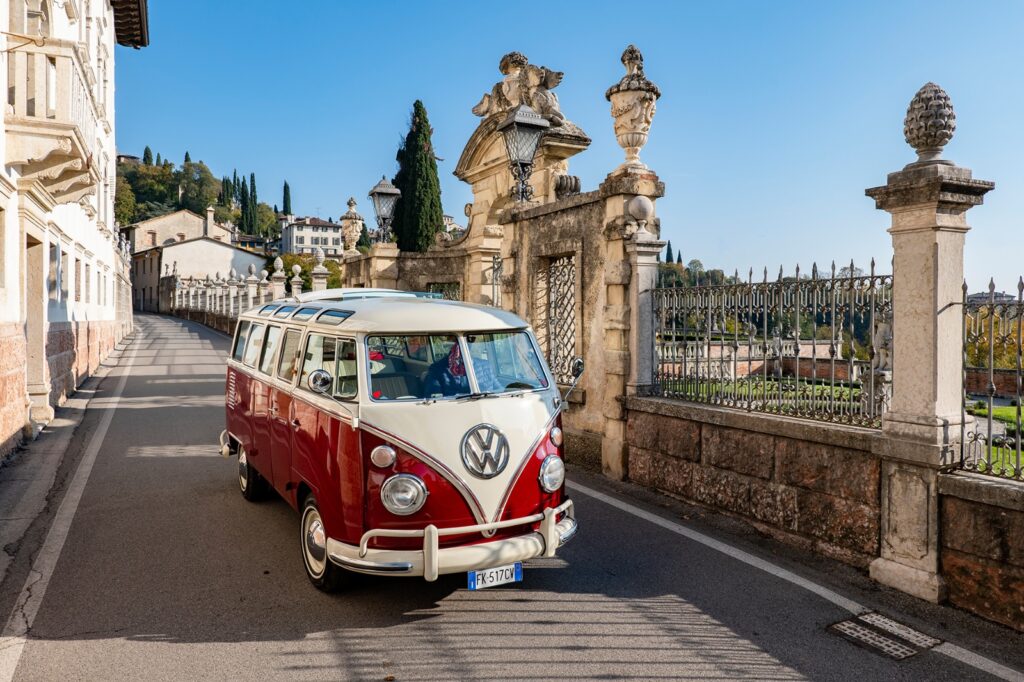 b974d8b0-b37e-4390-a29c-01a0a5811abd