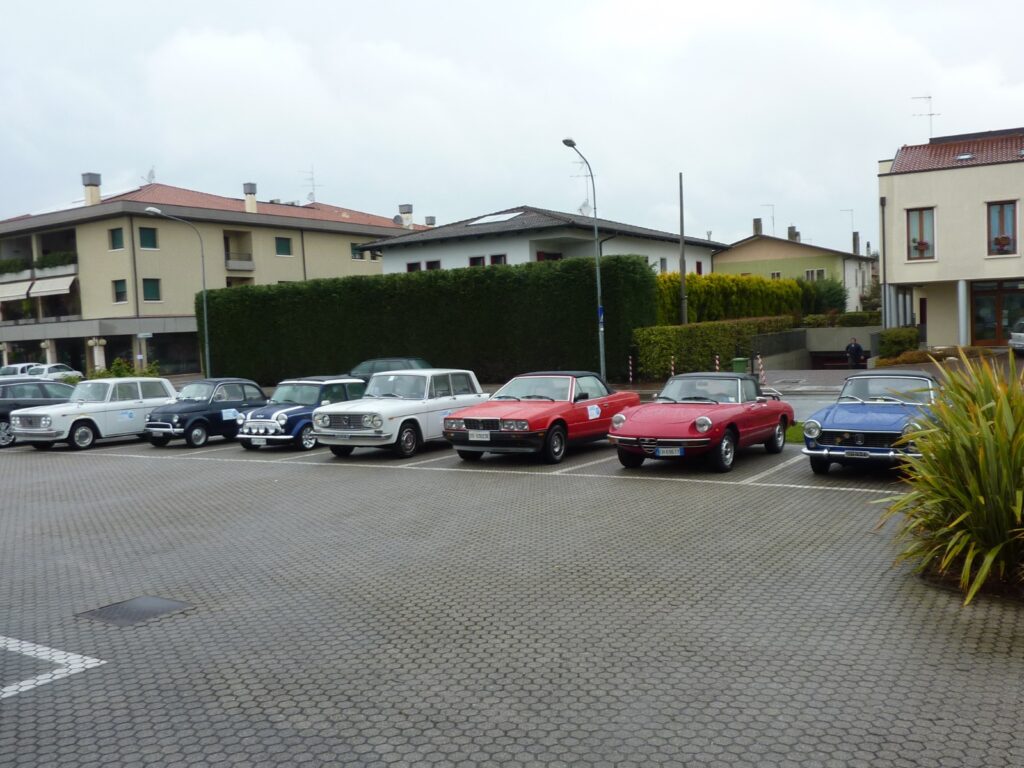 f518a996-5f8d-483f-9b88-cb44af4ce8c8