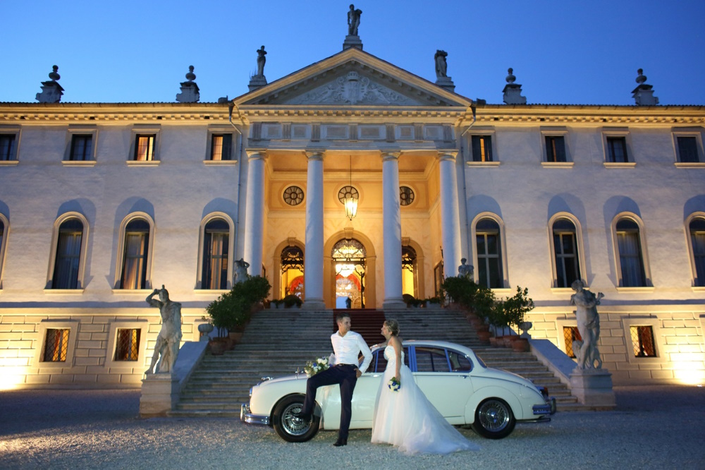 sposi con jaguar 2
