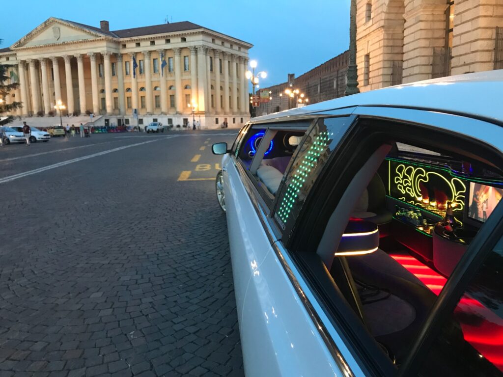 eb450ddb-828e-49c7-8c61-d4dd7a2ce3cb