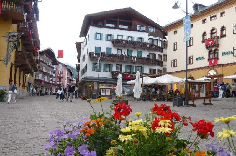 Read more about the article Cortina, the pearl of Dolomites